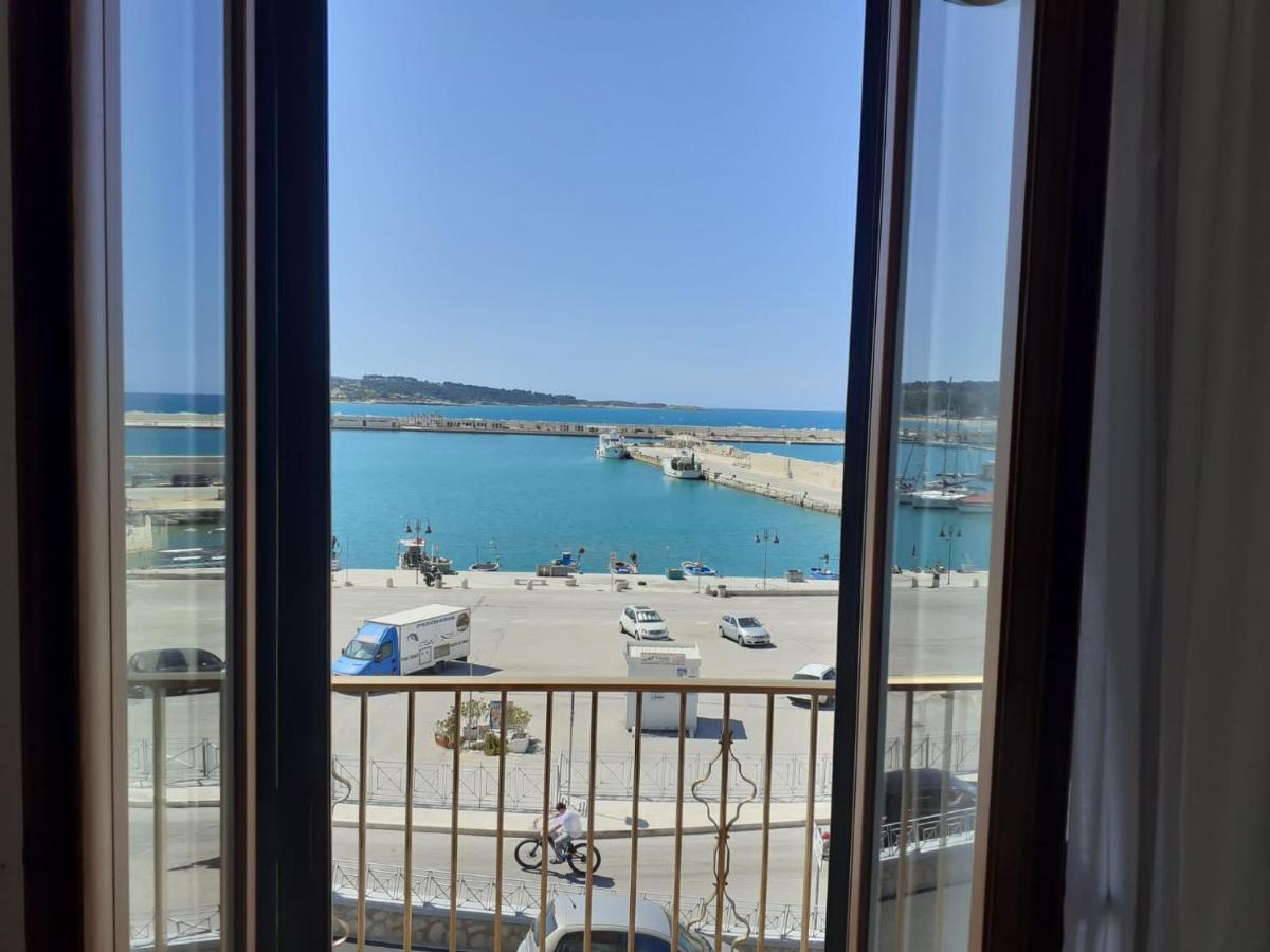 Tagliamento & Molo Apartment فيستَ المظهر الخارجي الصورة